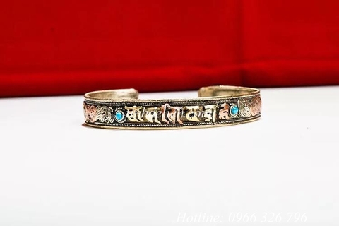 VÒNG ĐỒNG KHẮC CHÚ OM MANI PADME HUM