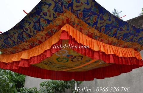 LỌNG BÁU THÊU CHÀY KIM CƯƠNG CHỮ THẬP VÀ BÁT CÁT TƯỜNG