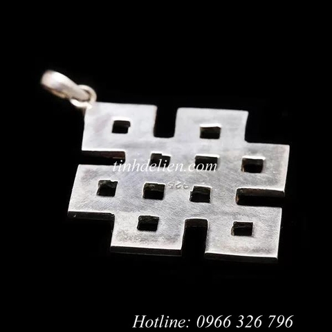 MẶT DÂY CHUYỀN BIỂU TƯỢNG DÂY CUỐN SÁCH ( NÚT THẮT VÔ TẬN)
