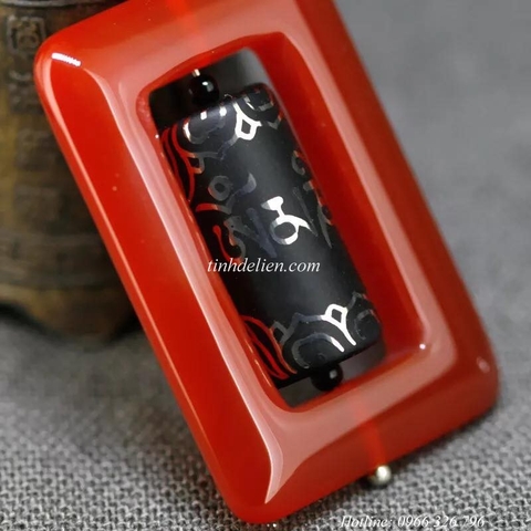 MẶT DÂY CHUYỀN KINH LUÂN KHẮC OM MANI PADME HUM ĐEO CỔ ĐÁ MÃ NÃO