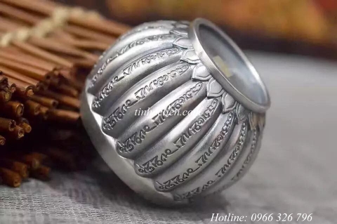 BỘ ẤM TRÀ BẠC KHẮC OM MANI PADME HUM