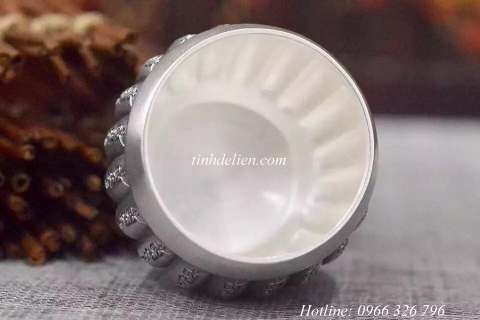 BỘ ẤM TRÀ BẠC KHẮC OM MANI PADME HUM