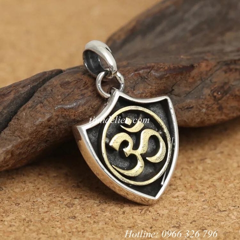 MẶT DÂY CHUYỀN CHỮ OM