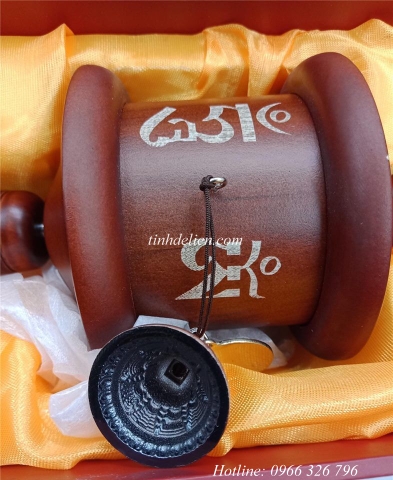 KINH LUÂN GỖ CẦM  TAY