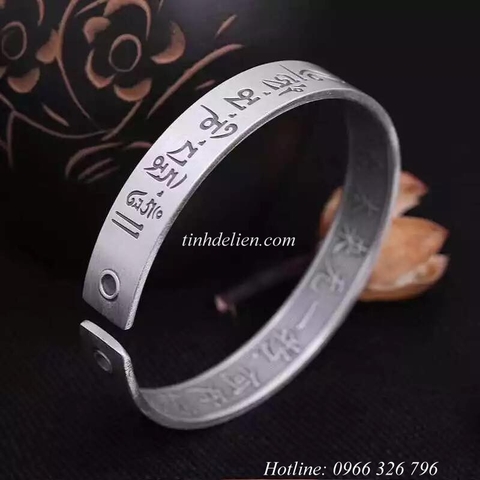 VÒNG BẠC KHẮC OM MANI PADME HUM CHỮ PHẠN