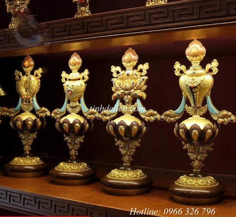 BÁT ĐẠI CÁT TƯỜNG THÙ THẮNG CÚNG PHẬT