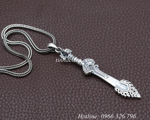 MẶT DÂY CHUYỀN THANH KIẾM CỦA VĂN THÙ SƯ LỢI BỒ TÁT