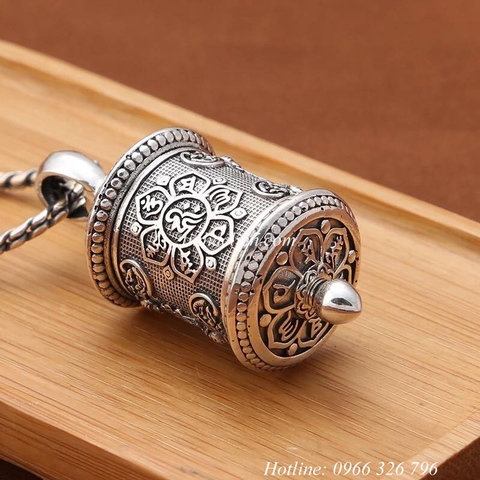 MẶT DÂY CHUYỀN BẠC BIỂU TƯỢNG KINH LUÂN KHẮC OM MANI PADME HUM