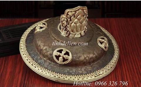 CHÂN ĐÈN BƠ CUNG PHẬT CÓ NẮP