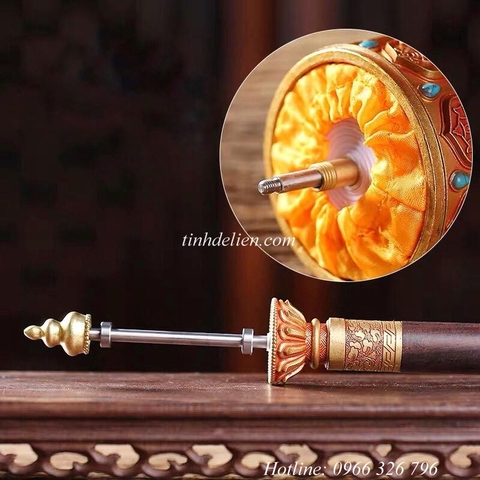KINH LUÂN CẦU NGUYỆN BẰNG ĐỒNG VÀ GỖ ĐÀN HƯƠNG