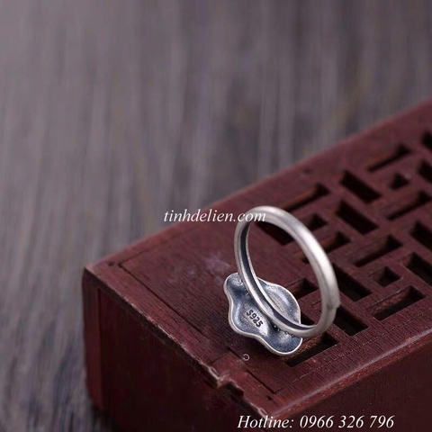 NHẪN BẠC KẾT HỢP NGỌC TRAI
