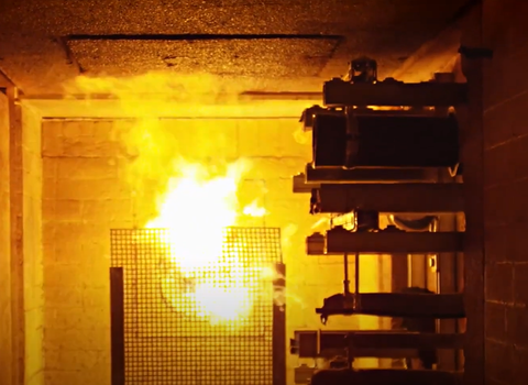 Test kiểm định khả năng chống cháy của vật liệu chống cháy lan