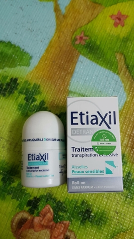 Lăn khử mùi Etiaxil