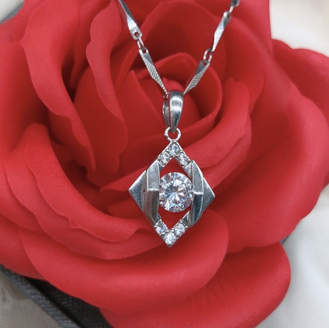 Mặt dây chuyền bạc thoi trơn 2 gân ôm đá S5956VG27P