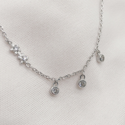 Lắc chân hai hoa thả ba đá FAOU02