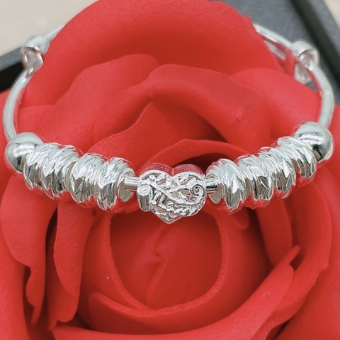 Lắc baby tim bên 4 bánh xe B1CD41537