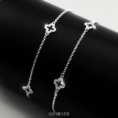 Cỏ 4 lá thương hiệu - lấp lánh