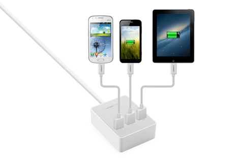 20360-Bộ sạc để bàn 3 cổng USB 20W max UGREEN CD101 20360