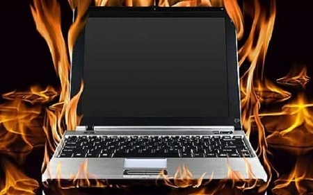 6 cách đơn giản giải nhiệt laptop mùa hè