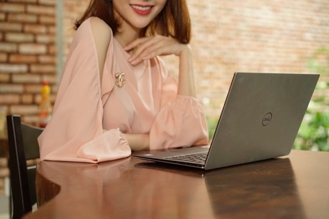 TOP 5 Laptop Văn Phòng Pin Trâu Dùng Cả Ngày Không Hết