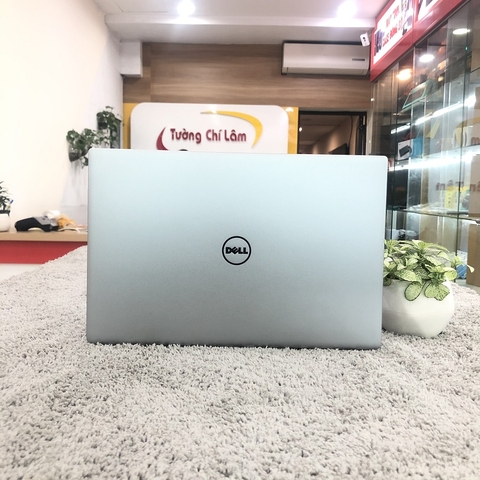 Laptop Dell XPS 9360