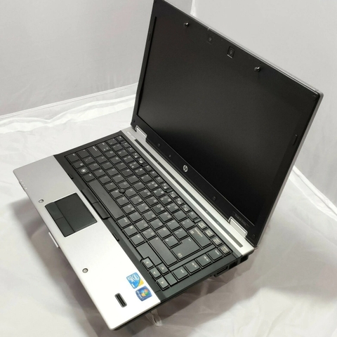 Laptop cũ HP 8440p