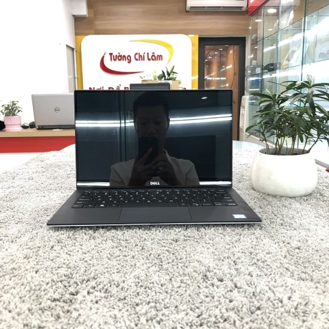 Laptop Dell XPS 9350 