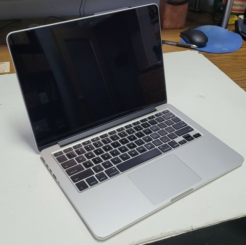 MacBook Pro A1502 Cũ