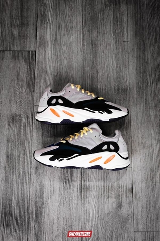 adidas YEEZY BOOST 700 OG 'WAVE RUNNER' - B75571