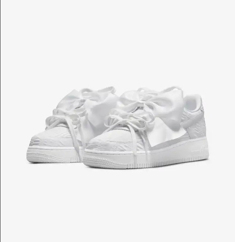 NIKE AIR FORCE 1 LOW BOW 'WHITE' -  DV4244111