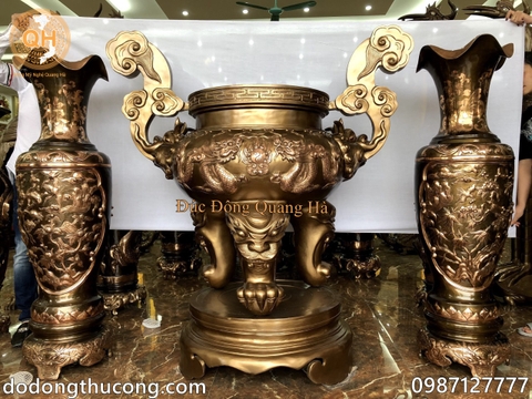 Cách chọn lư đồng cực chuẩn cho không gian thờ cúng của gia đình