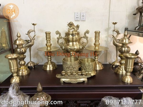 Đồ thờ bằng đồng có đắt không?