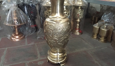 Tại sao nên chọn lục bình bằng đồng để trang trí nhà cửa?