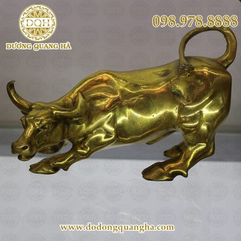 Tượng trâu bằng đồng - món quà giá trị dành tặng khách hàng, đối tác
