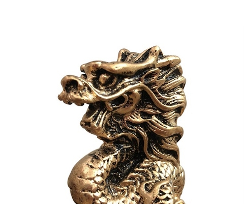 Tượng rồng bằng đồng và ý nghĩa của chúng trong đời sống hàng ngày