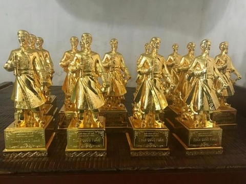 Đồ đồng mạ vàng có tốt không?