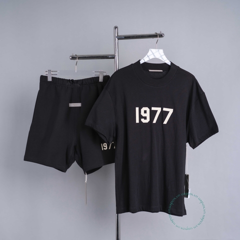 Bộ Quần Áo Fear Of God Essentials 1977