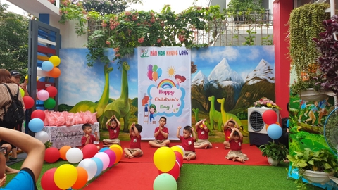 Bé vui trung thu