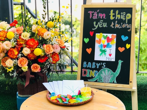Thiệp Chúc mừng mẹ và bà ngày 20/10