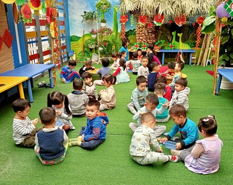 Tháng 1, Tuần 4 LQVH Truyện: Sự tích bánh chưng, bánh dầy