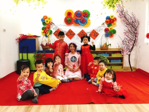 Tháng 1, Tuần 2, PTNN - Thơ: Hoa Đào - Hoa Mai.