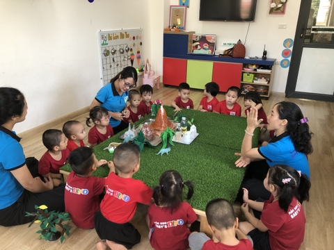 Tháng 9, Tuần 2: LQCC: Làm quen với nét thẳng, nét ngang