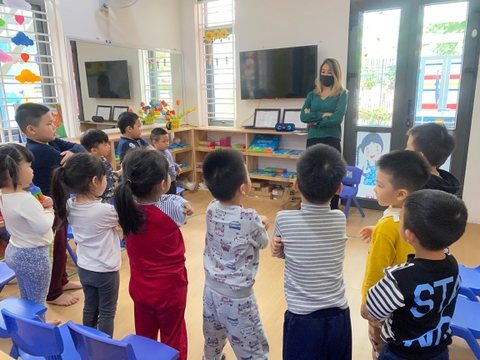 Tháng 3, Tuần 4 LQVH - Thơ: Em thích lái máy bay