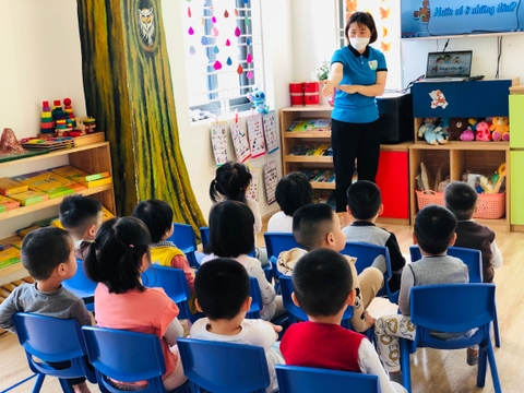 Tháng 1, Tuần 1 LQVT Ôn nhiều hơn - ít hơn