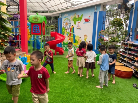 Tháng 9, Tuần 1: LQVH Truyện: Sự tích chú Cuội cung trăng