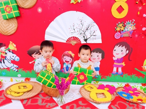 Tháng 11, Tuần 4: PTNN Thơ: Giờ Ăn