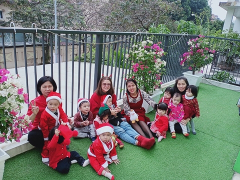 Tháng 5, Tuần 4  LQVT - Phân biệt phía trước - sau; trên - dưới của đối tượng