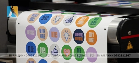 Mẫu sticker logo thương hiệu 4 In An Anh đã in