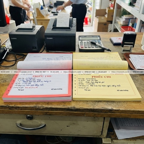 In Phiếu Thu, Phiếu Chi - Quyển 2-3 Liên Carbonless, Đánh Số, Theo Mẫu Kế Toán
