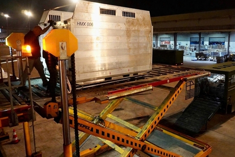 HGS PHỤC VỤ NHỮNG VỊ KHÁCH ĐẶC BIỆT TẠI NỘI BÀI